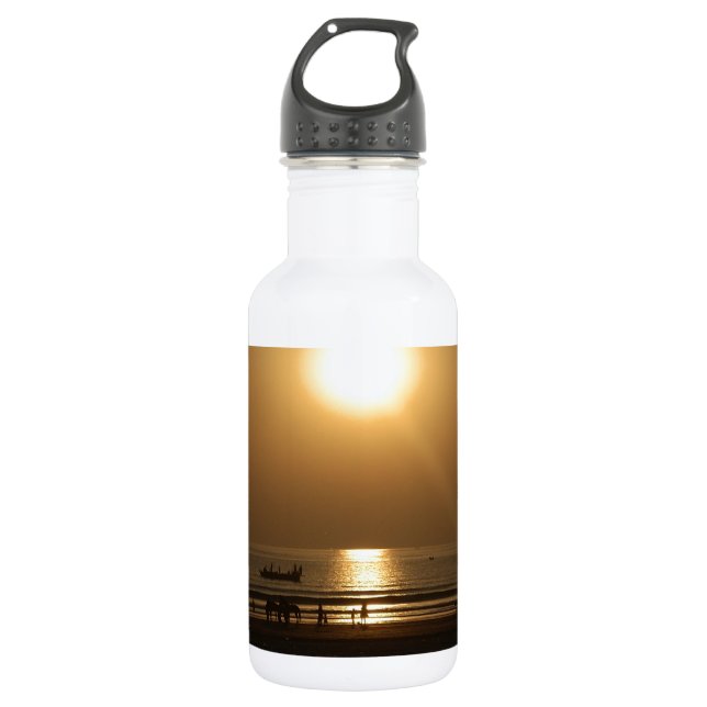 Love is what give me energy 532 ml water bottle (Front)