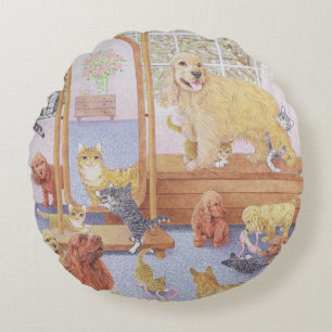 Love knows no bounds round pillow