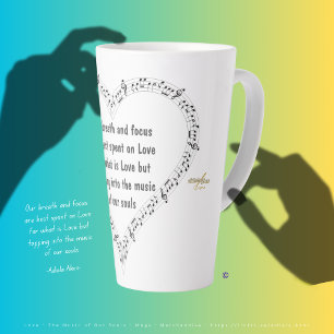Love Latte Mug par la poète Adiela Akoo