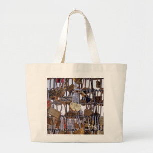 Love Locks and Eiffel Tower. Paris. France. Tote B