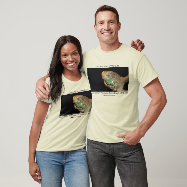Love me before I'm gone - Waxy monkey frog 2 T-Shirt (Unisex)