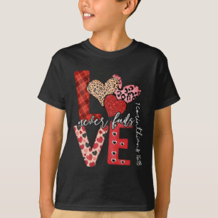 Love Never Fails, Christian Women Valentine's Day T-Shirt