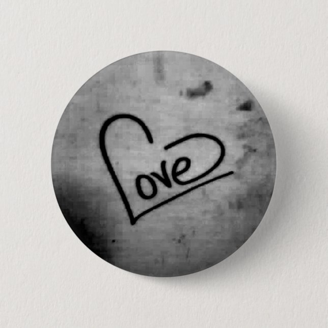 love pin (Front)