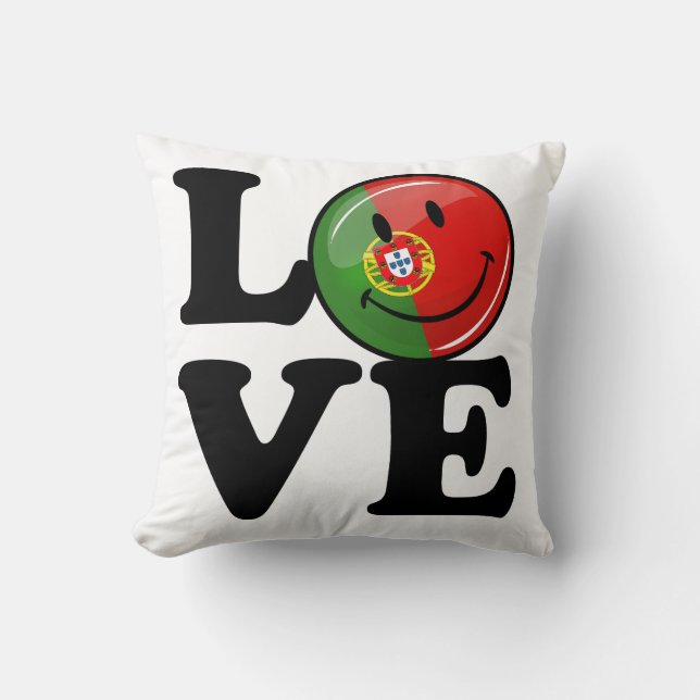 Love Portugal Smiling Flag Throw Pillow (Front)