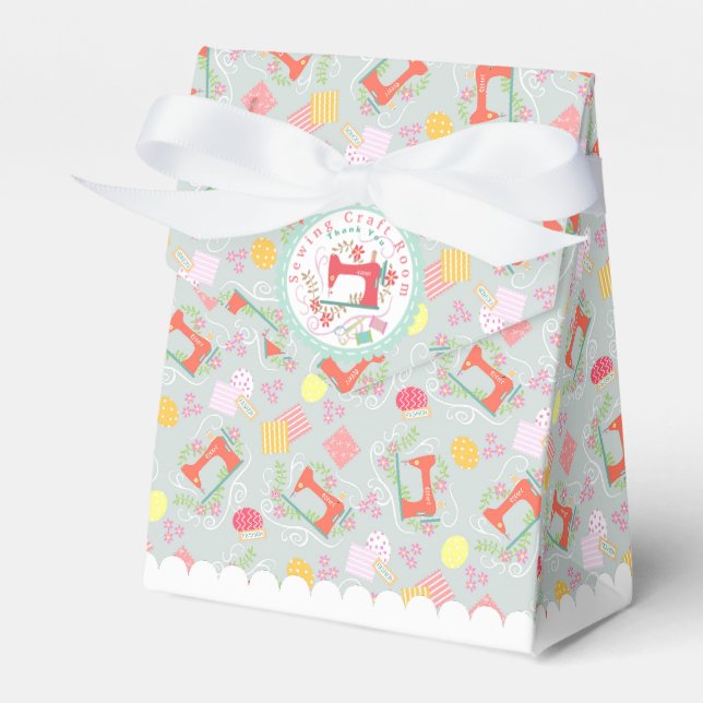 Love Sewing Grey Favor Box (Front Side)