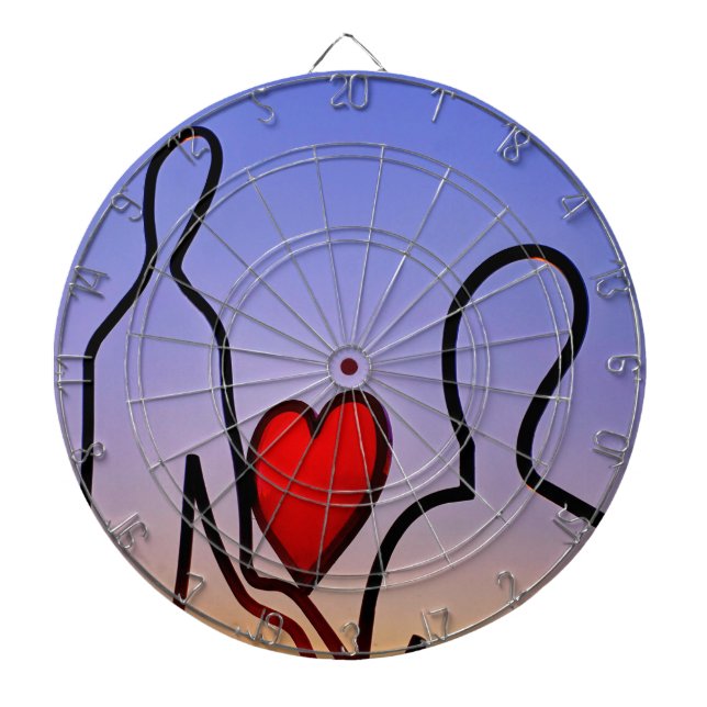 Love statue dartboard (Front)