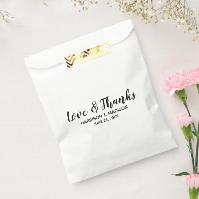 Love & Thanks black stylish script modern wedding Favour Bag (Sealed)