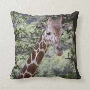 Love that Giraffe Throw Pillow