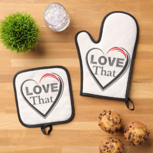 Love That Oven Mitt & Pot Holder Set