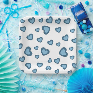 LOVE VALENTINE PARTY WITH HEARTS PAPER PLATES