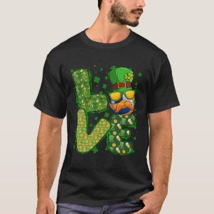 Love Volleyball Leprechaun Shamrock St Patricks Da T-Shirt