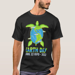 Love World Earth Day Sea Turtle Planet Environment T-Shirt