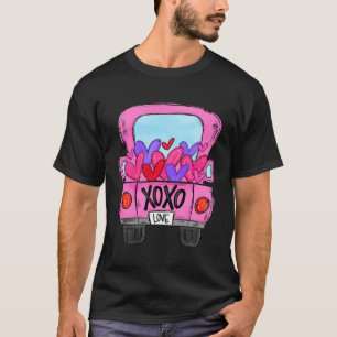 Love XOXO Heart Pink Truck Valentines Day Couple B T-Shirt