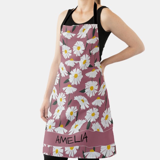 Lovely daisies personalized name on pink apron (Insitu)