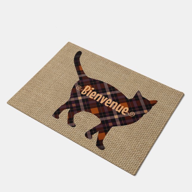 Lovely plaid cat -  Bienvenue -burlap look Doormat (Angled)