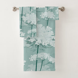 Lovely Queen Annes Lace   Mint Bath Towel Set