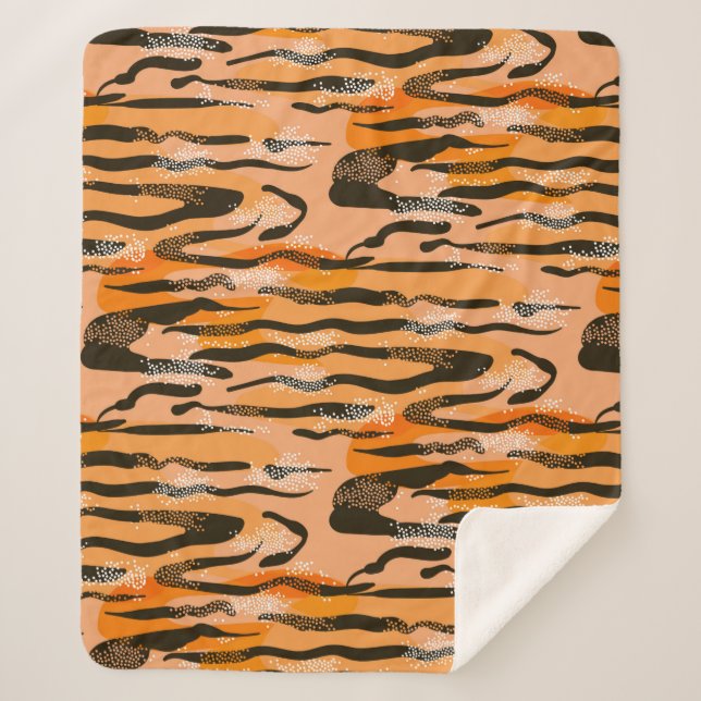 Lovely seamless tiger pattern,peach colour sherpa blanket (Front)
