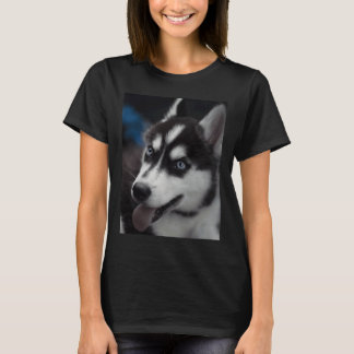 Lovely Siberian Husky With Blue Eyes T-Shirt