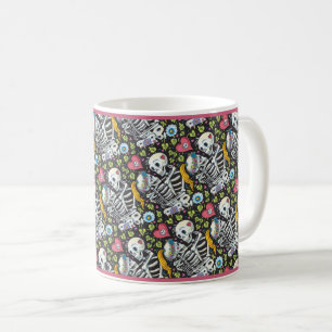 LOVERS AMONG THE IVY, SWEETHEART SKELETONS EMBRACE COFFEE MUG