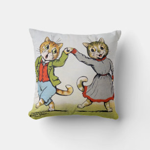 Lovers of cats, Louis Wain Throw Pillow
