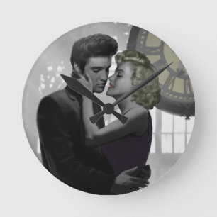 Love's Return Round Clock