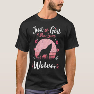 Loves Wolves wolf Face 11 T-Shirt