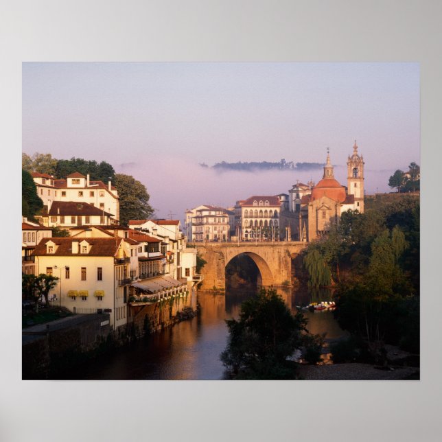 Loving, Portugal Poster (Front)