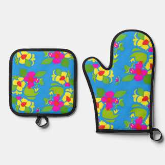 Lucie Oven Mitt & Pot Holder Set
