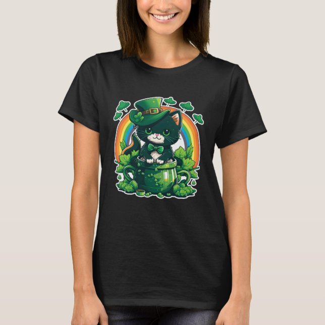 Lucky Cat and Pot Rainbow Shamrock St Patrick s Da T-Shirt (Front)