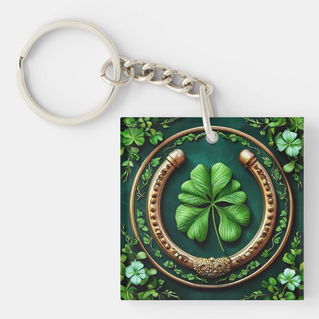 Lucky Horseshoe and Clover Design Keychain (Front)