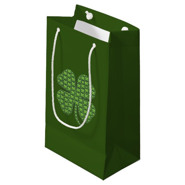 Lucky Irish Clover Dark Green Petit sac cadeau (Devant Angle)