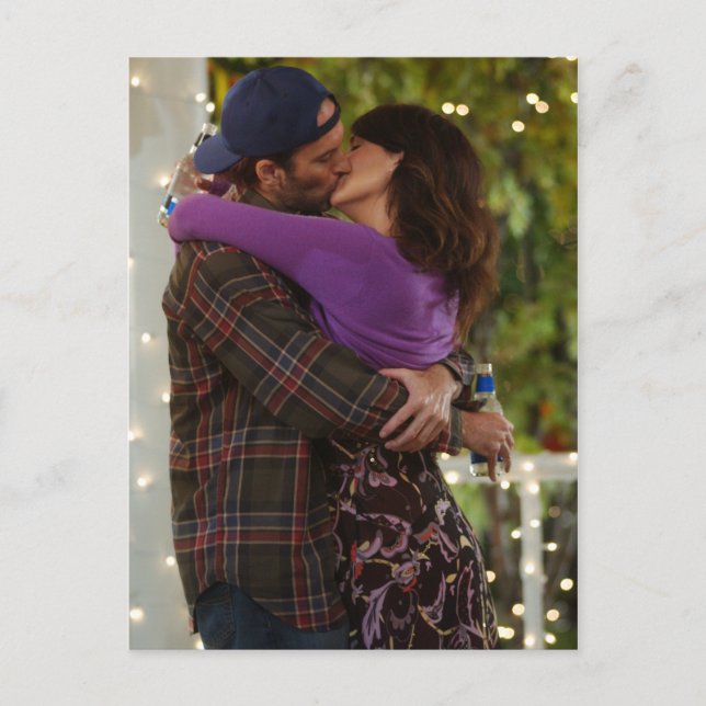 Luke and Lorelai in Love Postcard (Front)