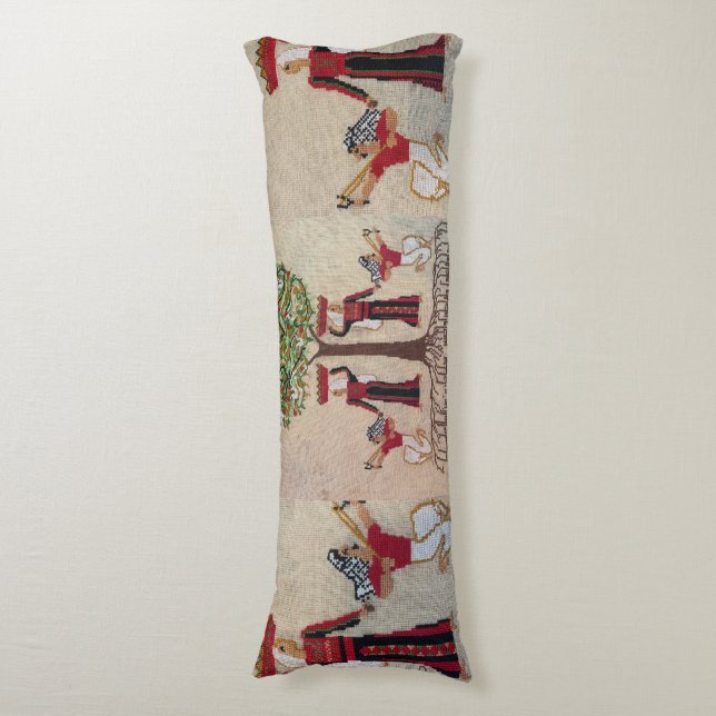 \Lumbar Pillow – Traditional E (Front Vertical)