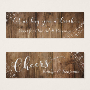 Lumières blanches et boissons en bois rustique Bro