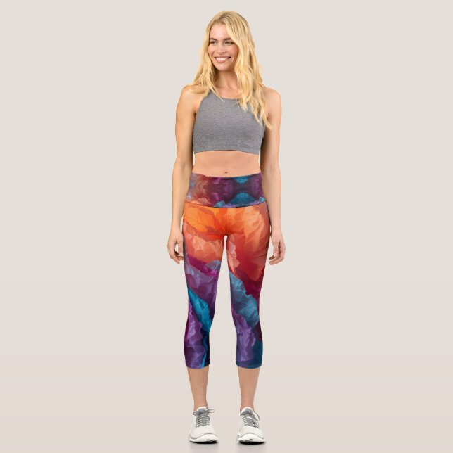 Luminous Abstract Tissue Paper Layers Capri Leggings (Front)