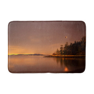 Lunar Eclipse   Victoria, British Columbia Bath Mat