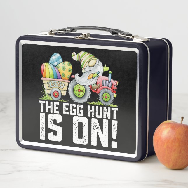 Lunch Box La Chasse Aux Oeufs Est Sur Gnome Drôle Pâques (En situation)
