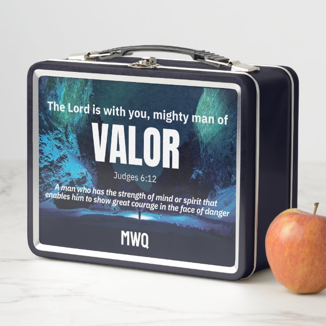 Lunch Box MIGHTY MAN OF VALOR Personalized Christian  (En situation)