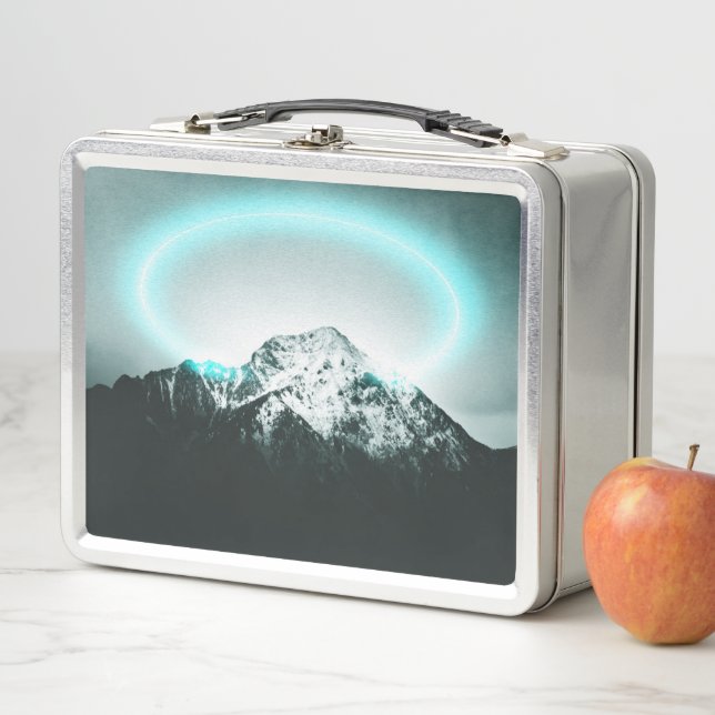 Lunch Box Snowy mountain mysterious blue neon light (En situation)