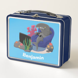 Lunch Box Un requin drôle en regardant la bande dessinée de 