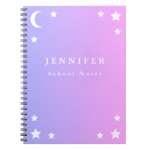 Lune rose pourpre et carnet de notes à spirale