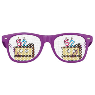 Lunettes De Fête Retro cinquante-deuxième Gâteau d'anniversaire avec des