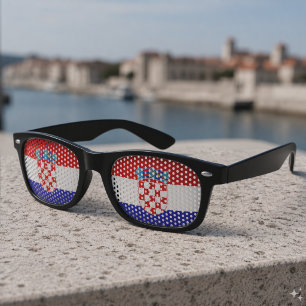 Lunettes De Fête Retro Drapeau croate avec armoiries