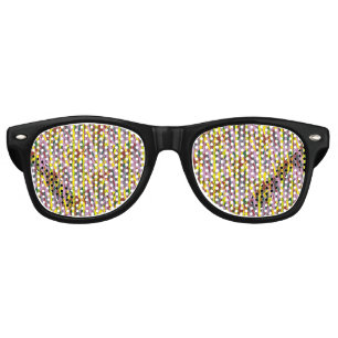 Lunettes De Fête Retro Un chat gris et moelleux aux yeux verts s'installe