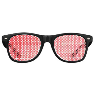 Lunettes De Fête Retro Une rose rouge vif avec des gouttes d'eau reposant