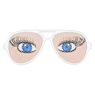 Lunettes de soleil avec de faux yeux bleus