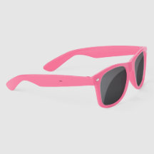 Lunettes de soleil roses avec verres noirs brillan