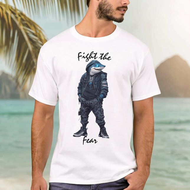 Luttez contre la peur T-shirt du guerrier des requ (Créateur téléchargé)