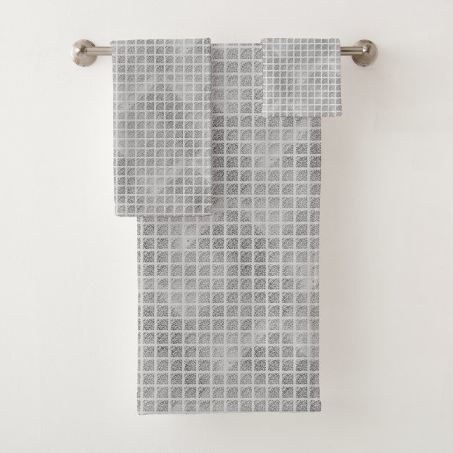LUXE GREY GRID PATTERN HAMPTON TOWEL SET (Insitu)