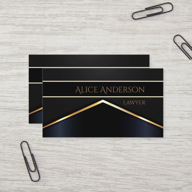 Luxe noir or élégant avocat Carte de visite (Devant/Arrière en situation)